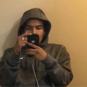 Meet your Posher, Jovanni